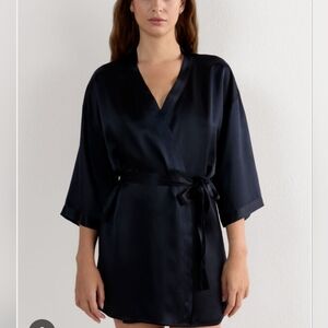 Intimissimi 100% Silk Kimono Robe Black S/M Luxury Loungewear